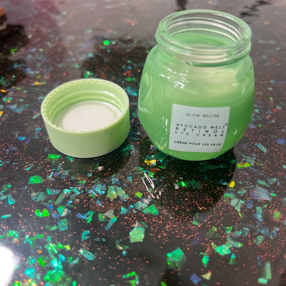 Glow recipe - avocado melt retinol eye cream